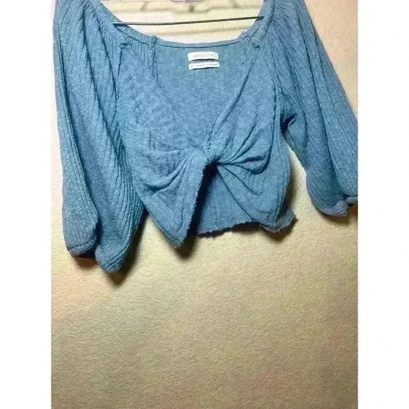 Urban outfitters size S cropped top with balloon sleeves - Picture 10 of 12